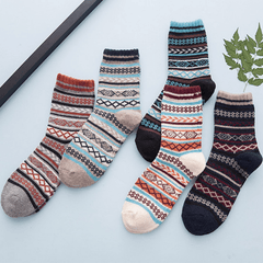 Men's Ethnic Striped Crew Socks Breathable Comfy Casual Unisex Socks