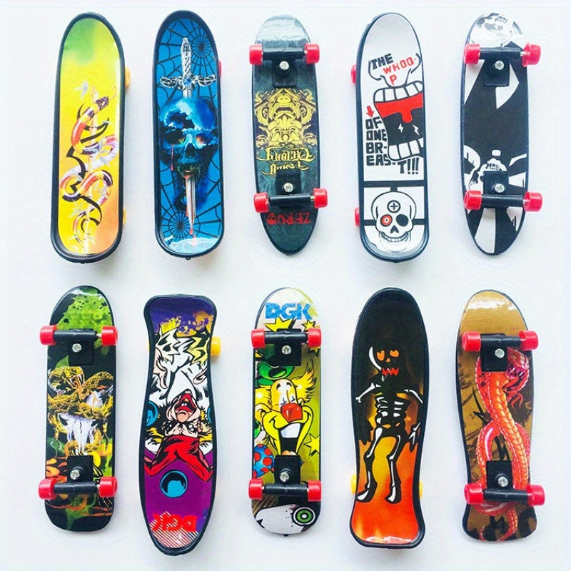 Mini Finger Skateboard Toy for Kids, Plastic, Fun Desk Item