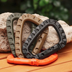 4pcs Lightweight D Shaped Keychain Buckle for Camping Hiking