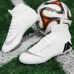 Non Slip Soccer Shoes Lightweight Breathable Cleats