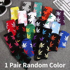 Cotton Maple Leaf Pattern Socks Long Basketball Sports Socks