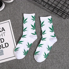 Cotton Maple Leaf Pattern Socks Long Basketball Sports Socks