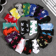 Cotton Maple Leaf Pattern Socks Long Basketball Sports Socks