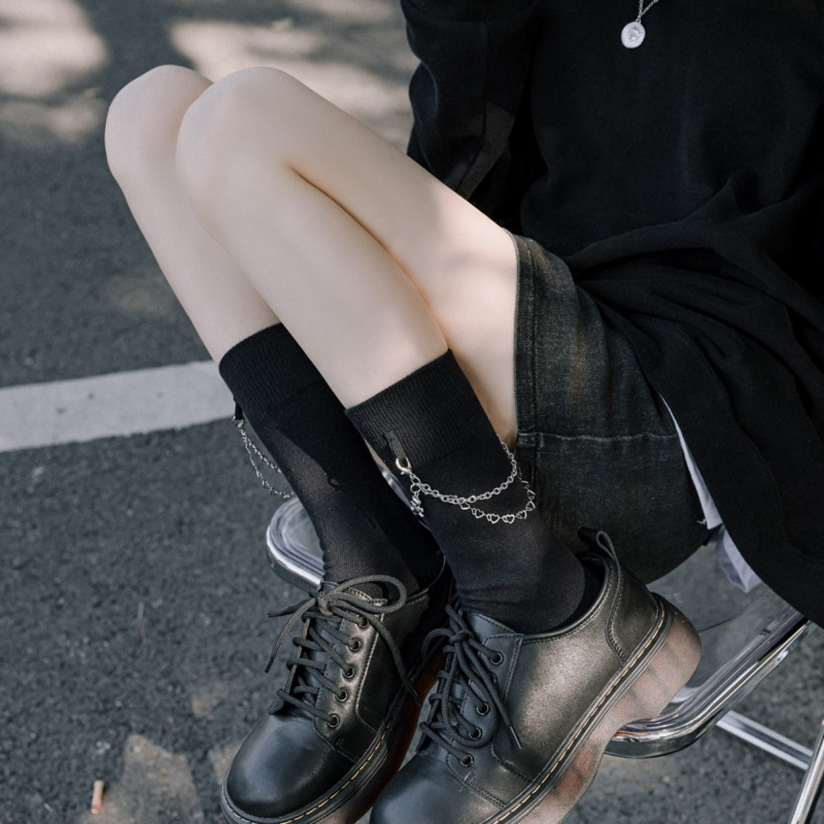 Pearl Chain Mid Calf Socks Men's Punk Style