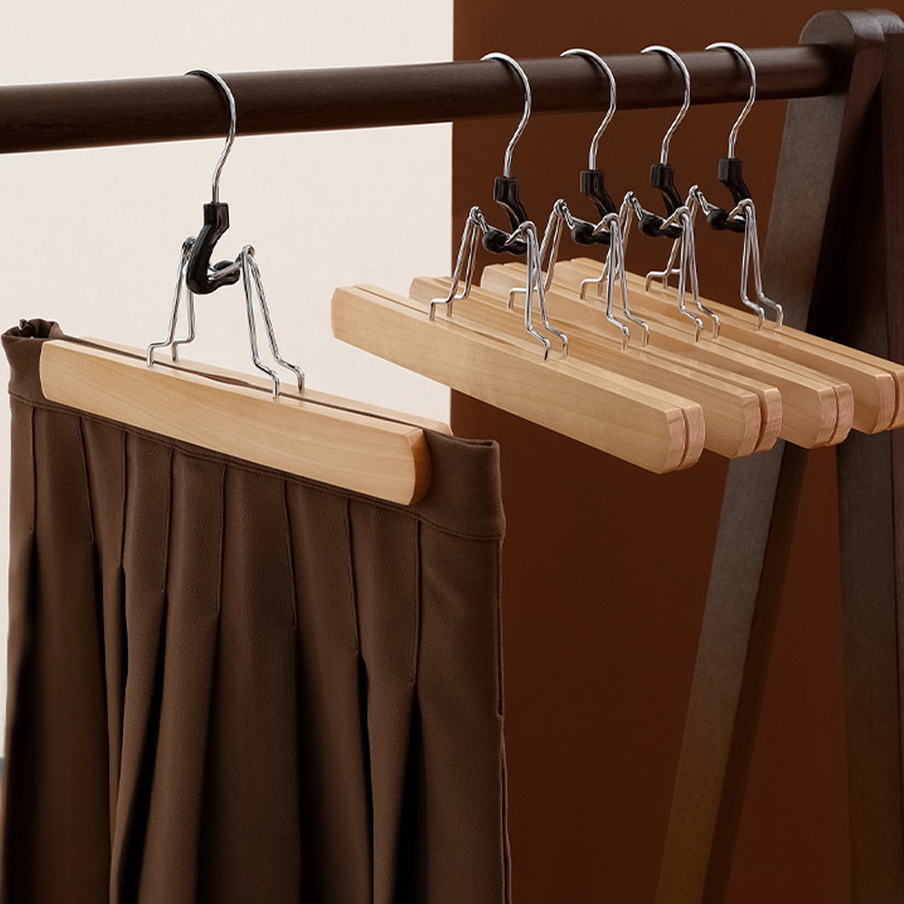 Wooden Wardrobe Hanger For Skirts And Pants