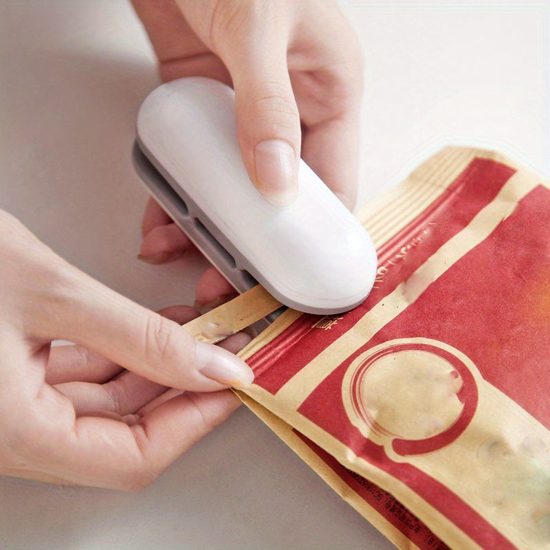 Portable Heat Package Machine Mini Handy Sealing Food Clip Kitchen Utensils