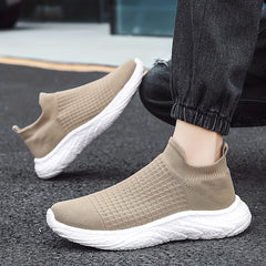 Men's Lightweight Slip On Casual Shoes For Traveling Jogging