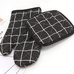 Plaid Pattern Kitchen Baking Gloves Set with Heat Insulation Mat