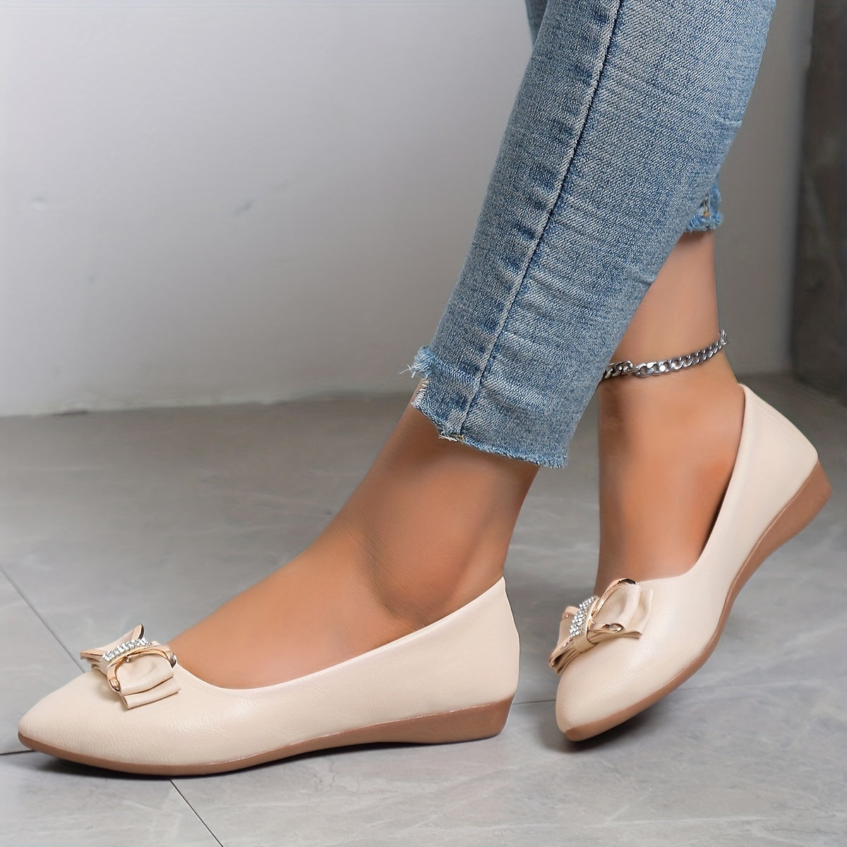Women's Bow Ballet Flats Pointed Toe Soft Sole Slip On Shoes