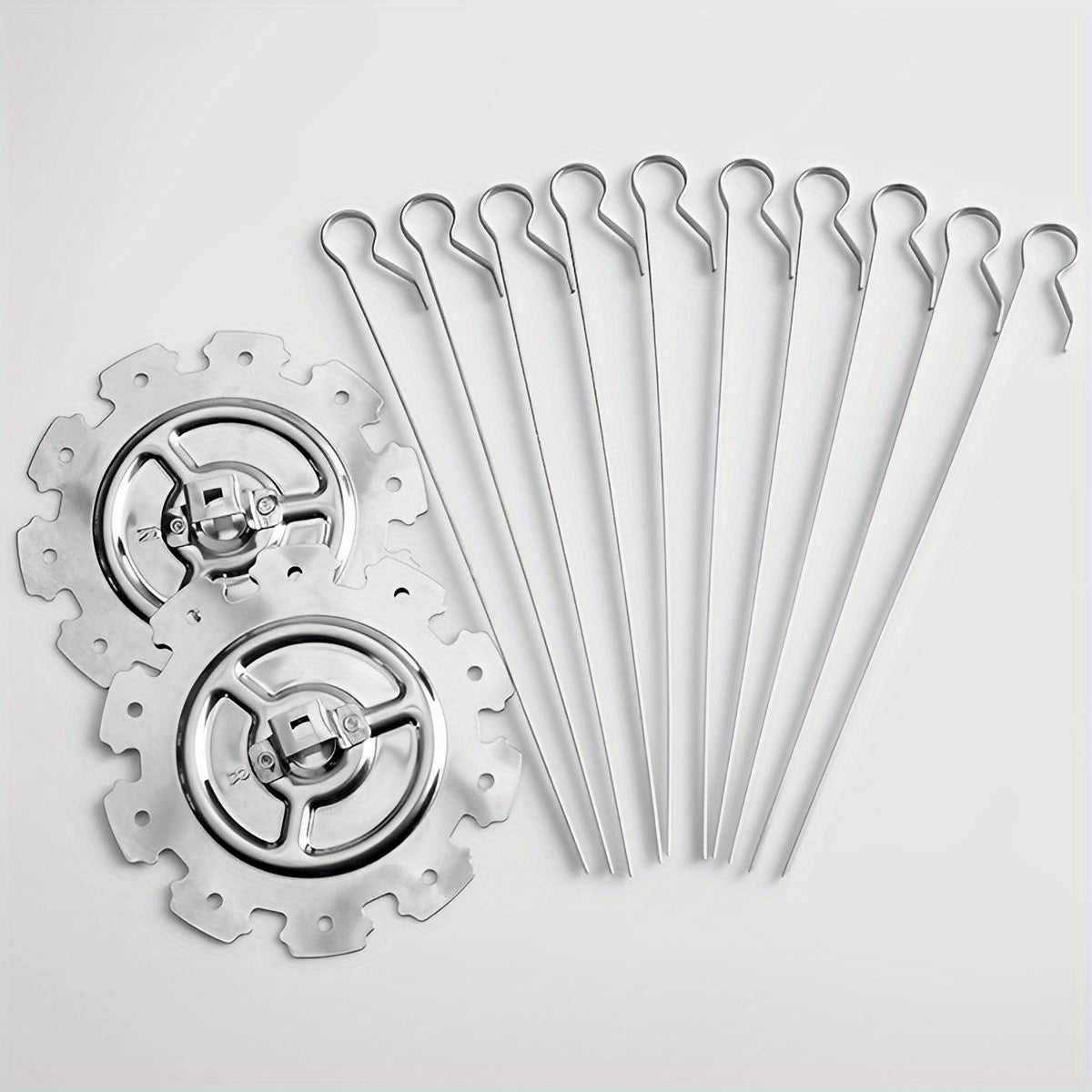 Heat Resistant BBQ Roaster With Stainless Steel Meat Skewer