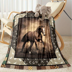 Retro Horse Flannel Blanket Cozy Soft Throw for Outdoor Traveling