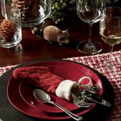Christmas Pine Cone Candle - Home Scented Candle for Camping & Yoga