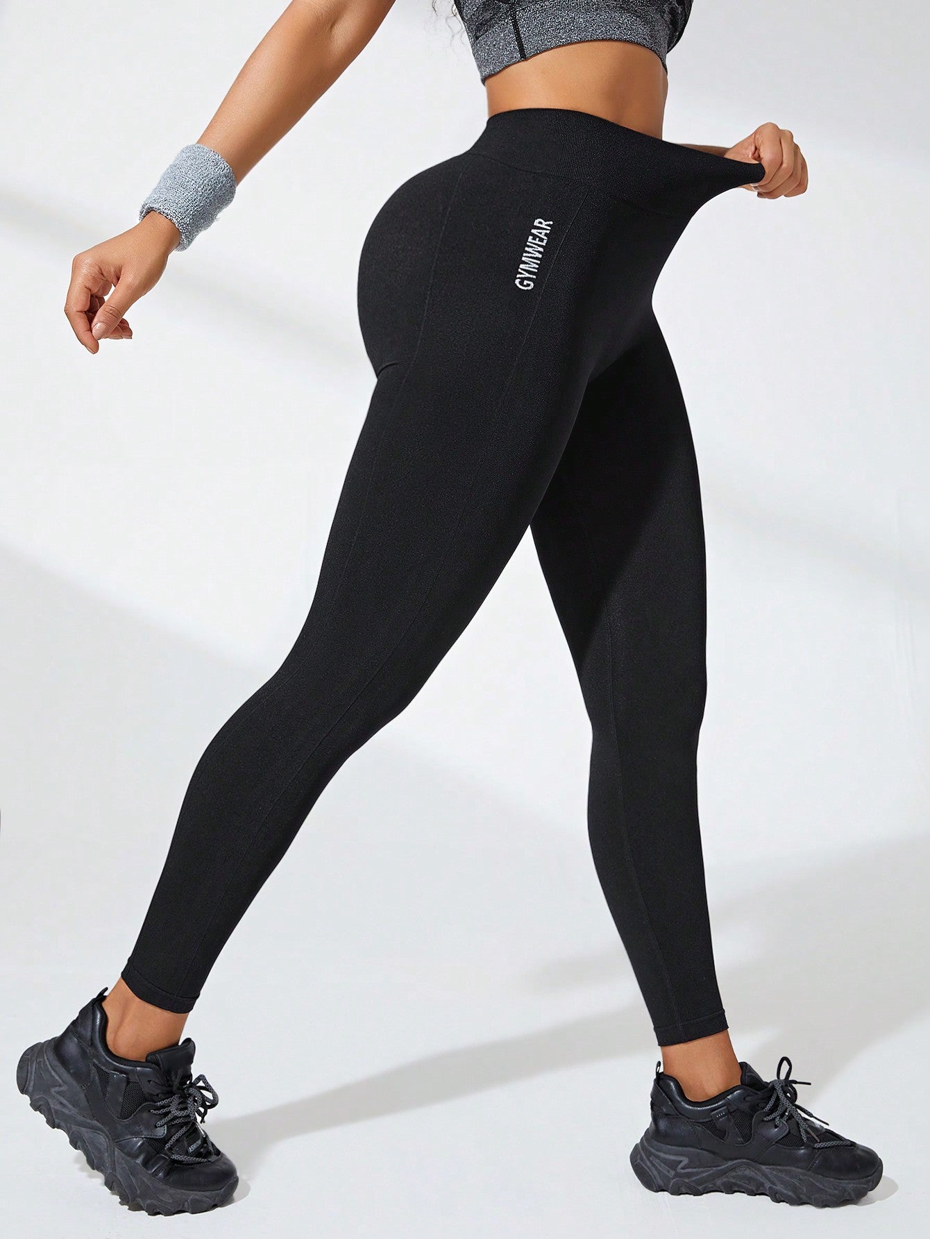 Letter Pattern High Waist Yoga Pants High Stretch