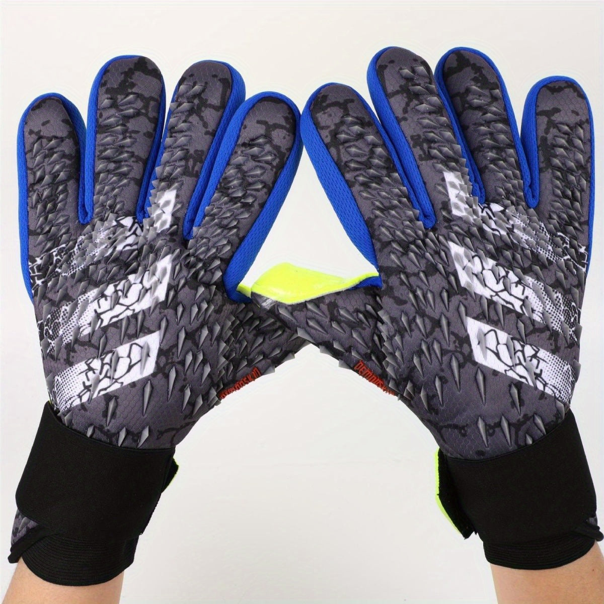 Latex Football Goalkeeper Gloves Thickened for Youth Adult Outdoor Sports Golf