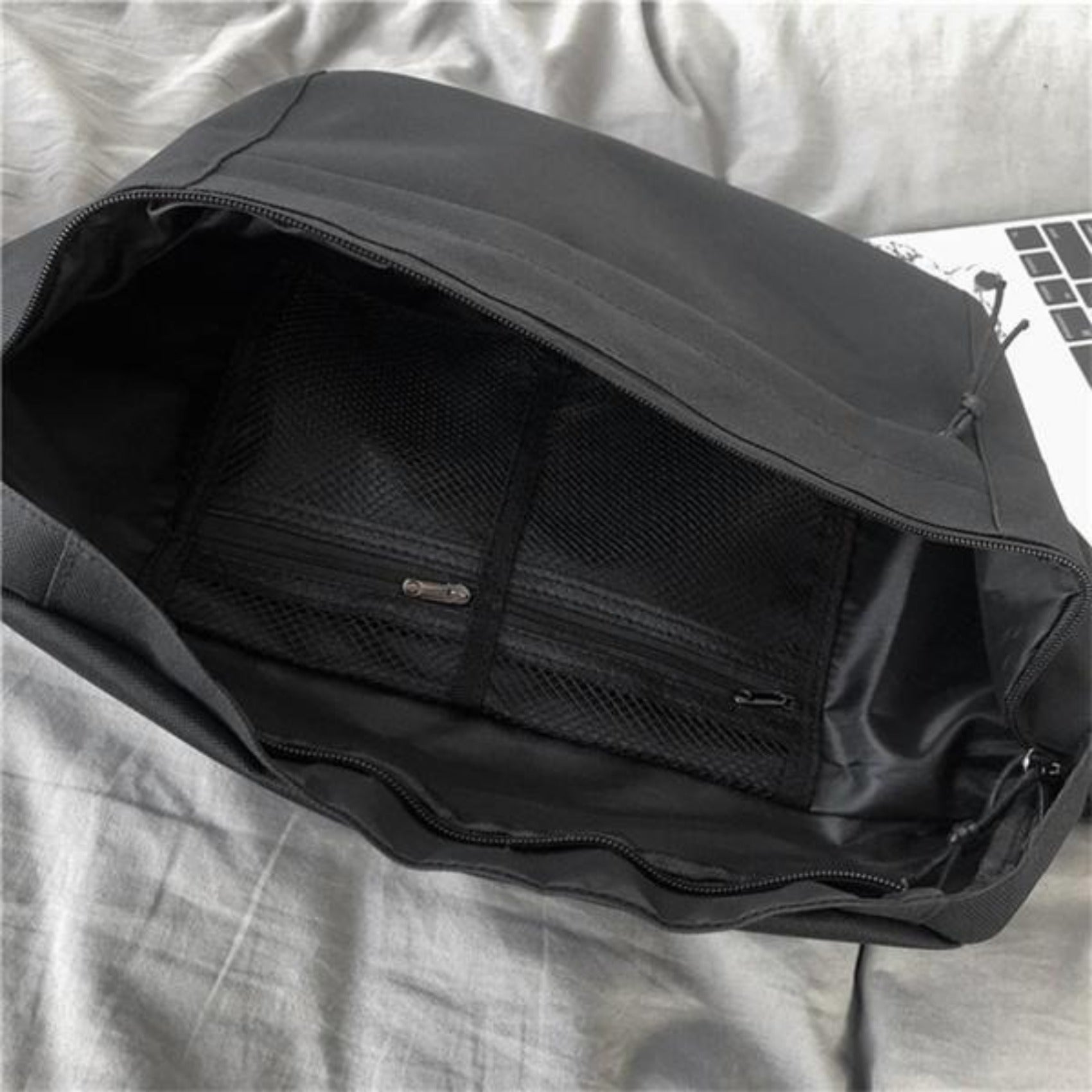 Casual Sports Bag for Men and Women