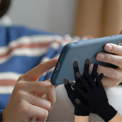 2pcs Sweat Anti-scratch Game Finger Sleeve Gloves