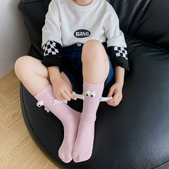 Girl's Unisex Magnetic Crew Socks Comfy Casual Winter & Autumn Random