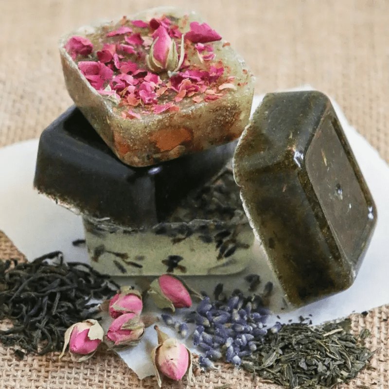 Deep Skin Cleansing Soap with Moisturizing Properties