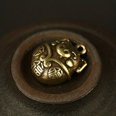 Retro Brass Pig Car Keychain Pendant Solid DIY Keychain Accessory