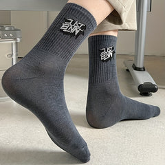 Men's Letter Pattern Crew Socks Cotton Blend Comfy Casual Unisex Socks