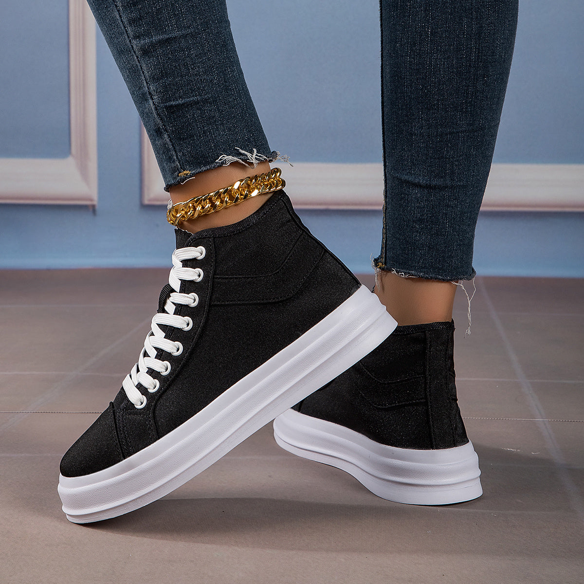 High Top Skate Shoes Lace-up Canvas Sports Sneakers