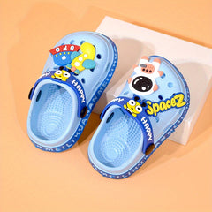 Cartoon Boys House Shoes Quick Drying Anti Slip Lightweight Clogs