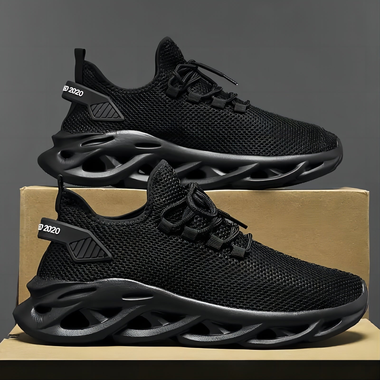 Men's Solid Blade Type Non Slip Sneakers for Outdoor Activities