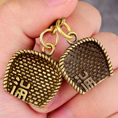 Creative Dustpan Rake Plow Keychain Pendant Retro Key Bag Pendant Men Women