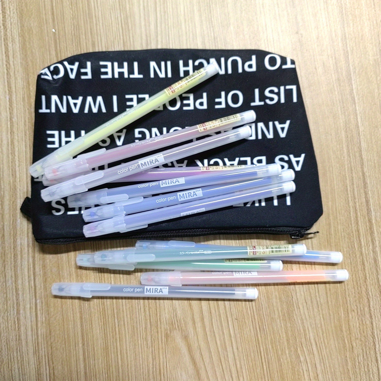 Large Capacity Portable Toiletry Bag for Traveling - Small Fresh Design