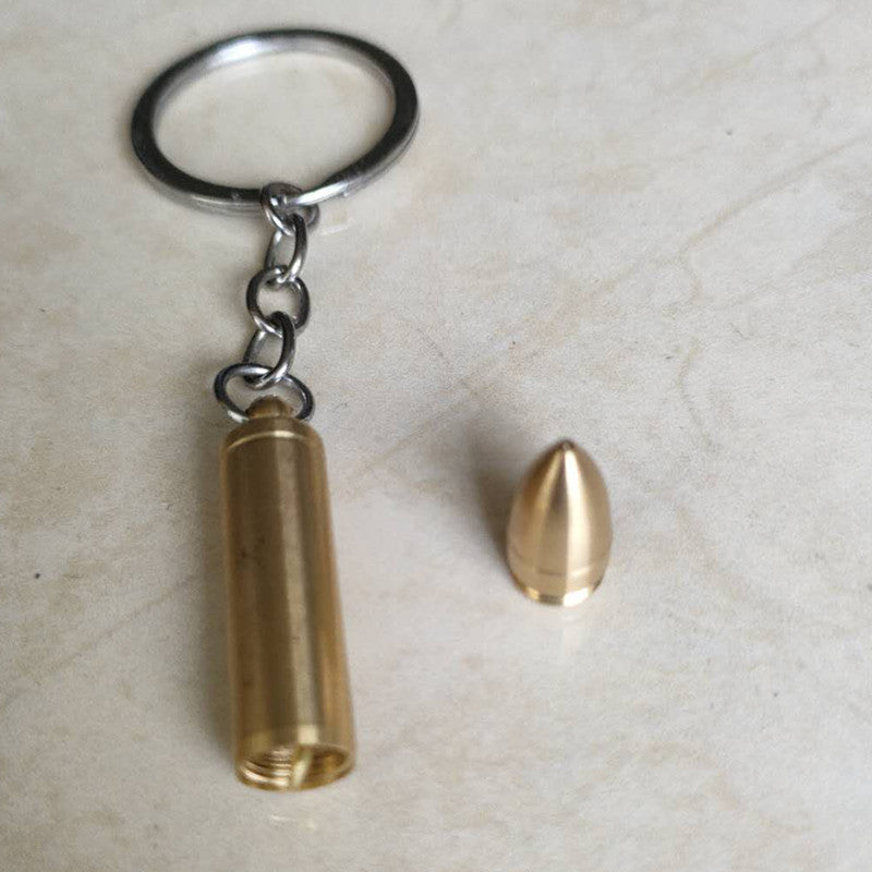 DIY Car Keychain With Hidden Ear Spoon & Gadget Mountaineering Keychain