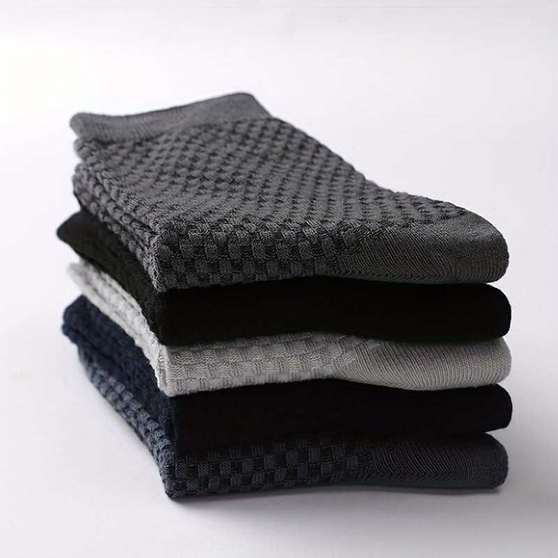 5 Pairs Men's Solid Crew Socks Breathable Comfy Casual Unisex Socks