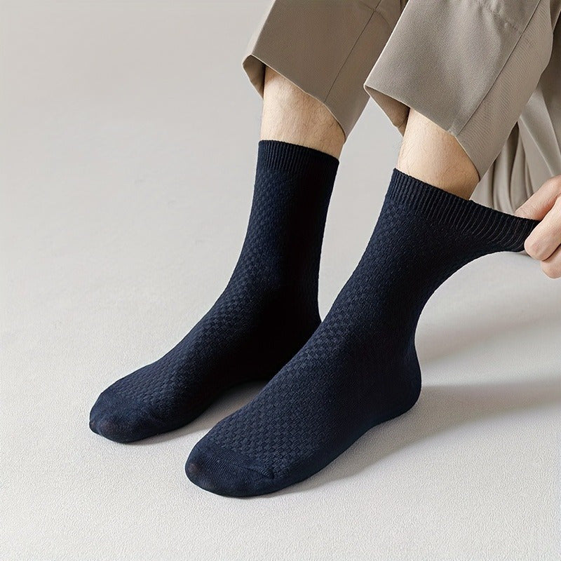 Men's Solid Crew Socks Breathable Casual Unisex Socks for Outdoor All Seasons