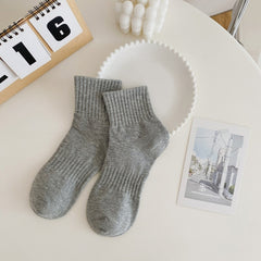5 Pairs Men's Solid Crew Socks Breathable Comfy Casual Unisex Socks