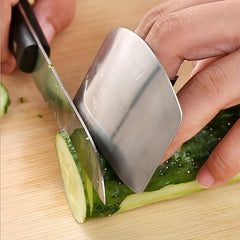 2pcs Stainless Steel Finger Guard For Kitchen Cutting Tool