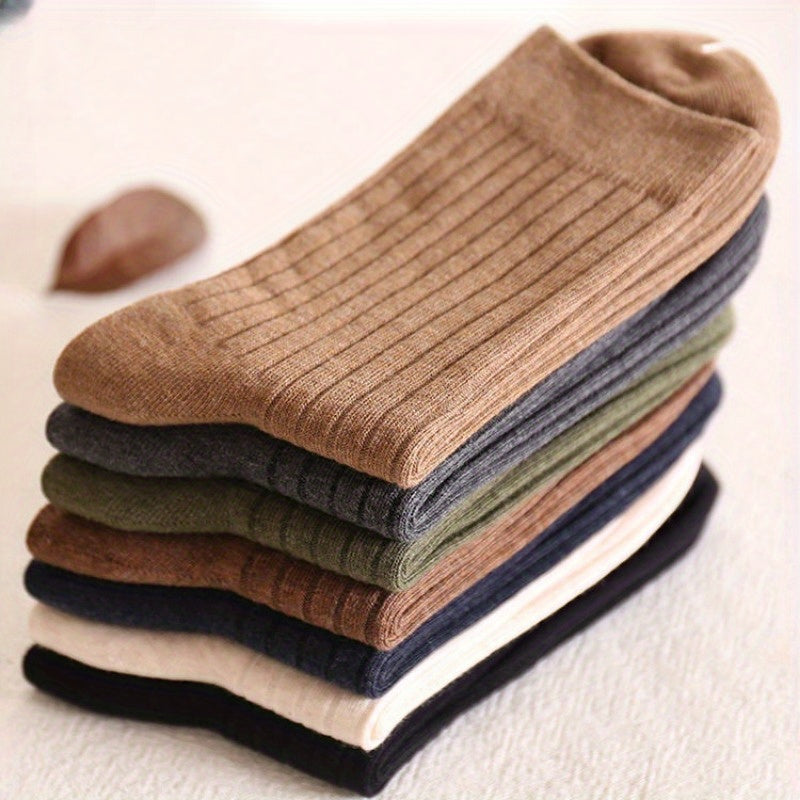 Men's Solid Crew Socks Breathable Comfy Casual Unisex Socks For Outdoor