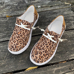 Leopard Pattern Flat Shoes Slip On Casual Lightweight Soft Walking Shoes