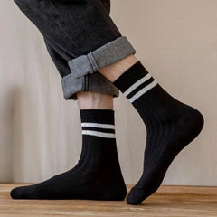 Men's Striped Crew Socks for Outdoor All Seasons Wear
