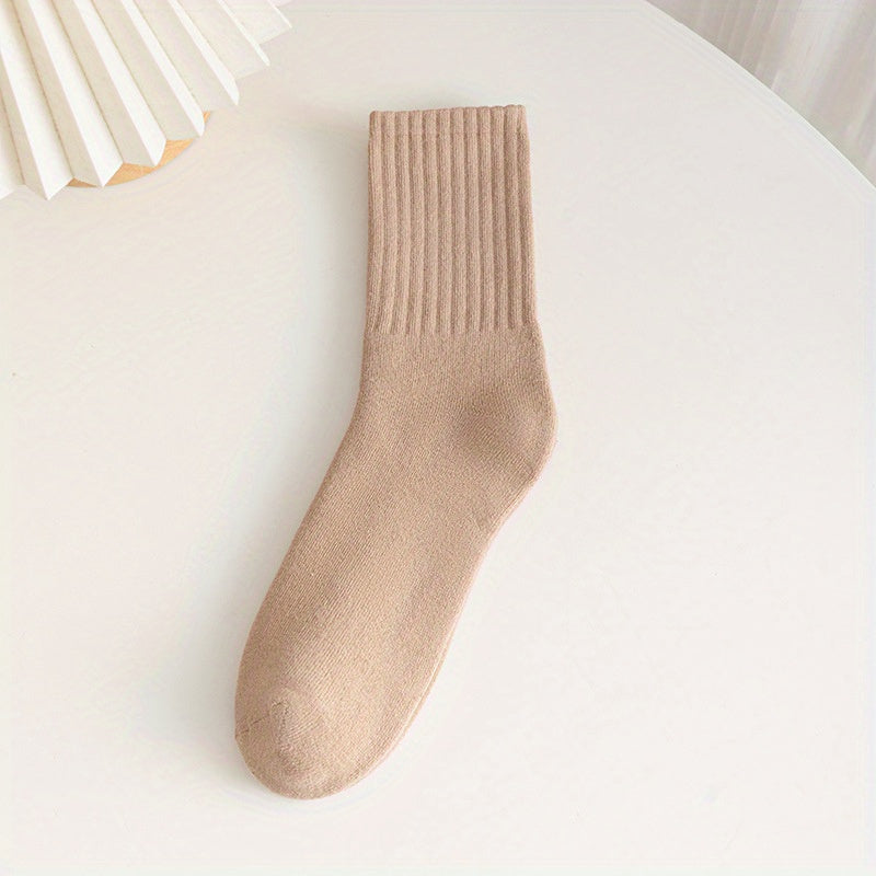5 Pairs Men's Crew Socks Breathable Comfy Casual Unisex Outdoor All Seasons