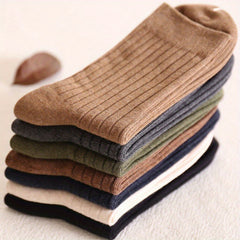 5 Pairs Men's Solid Crew Socks Breathable Casual Unisex Outdoor All Seasons