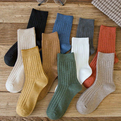 5 Pairs Men's Solid Crew Socks Comfy Casual Unisex Outdoor All Seasons
