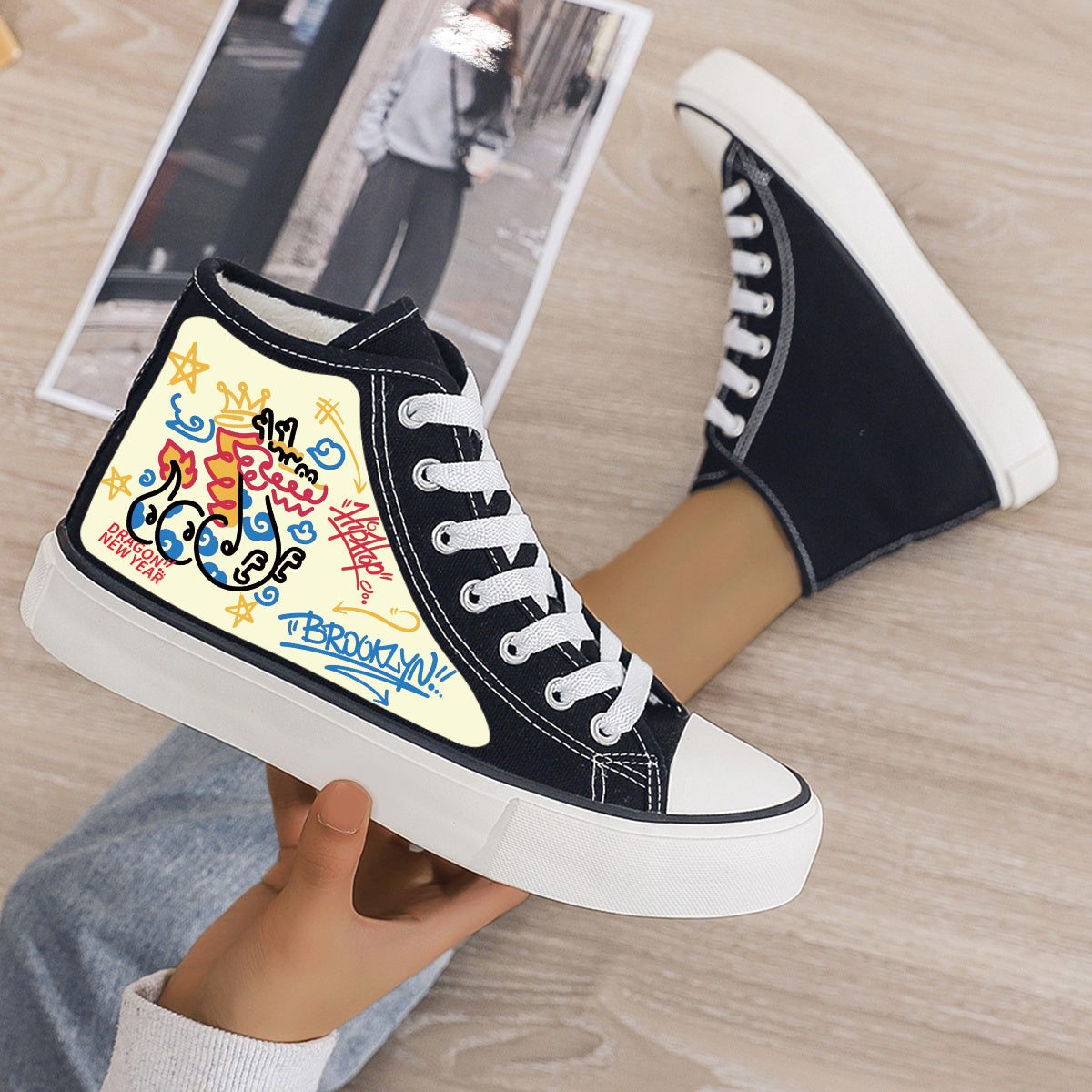 Graffiti Print Plush Lined Thermal Chunky Canvas Sneakers Flat Heighten
