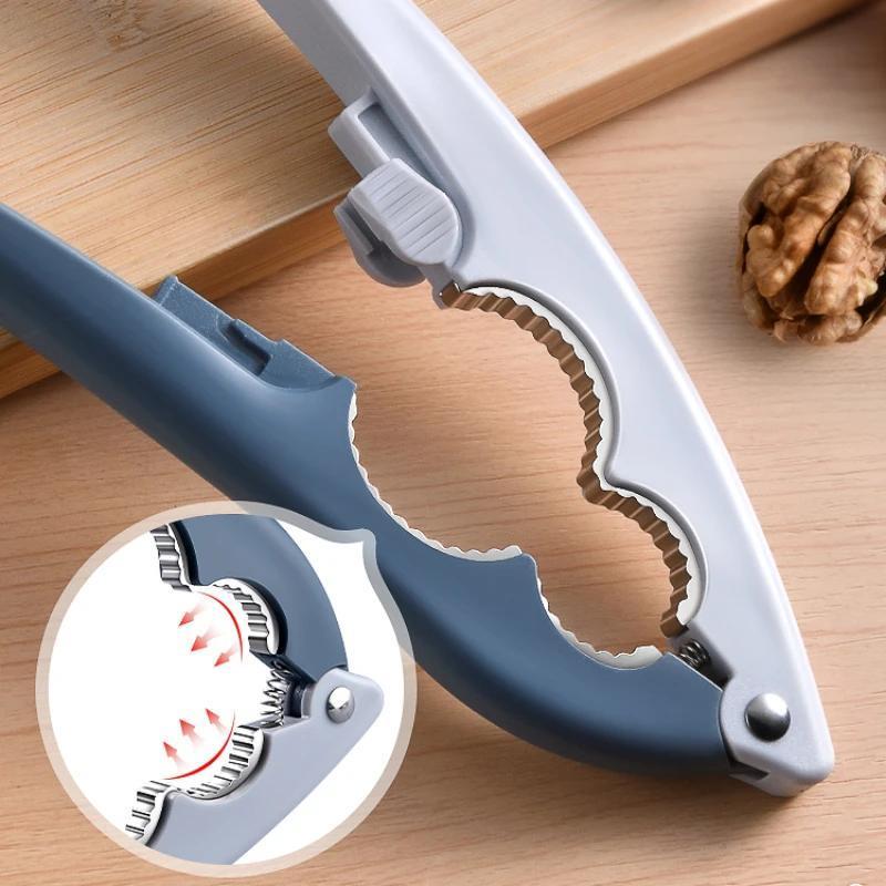 Durable Walnut Clip for Home & Outdoor Use - Chestnut Clip