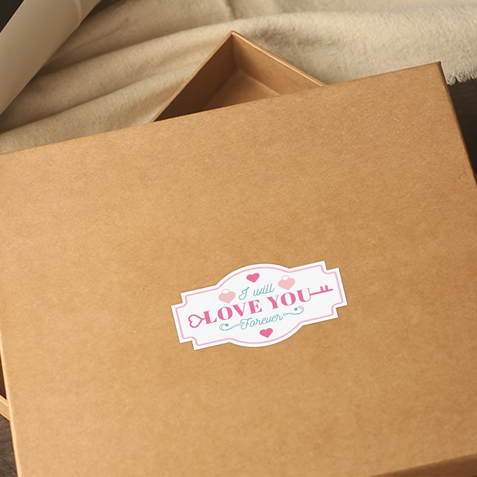 250pcs Love Valentine's Stickers Heart Shaped Sealing Stickers Gift Decoration