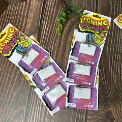 4 Small Bags of Prank & Itching Props for Adult Parties