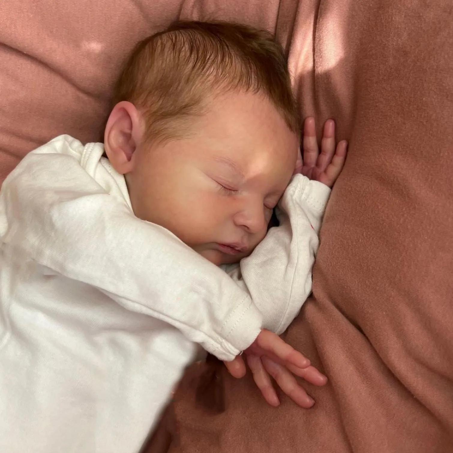 20 Inch Lifelike Reborn Youngsters Doll Soft Silicone Skin Realistic Veins