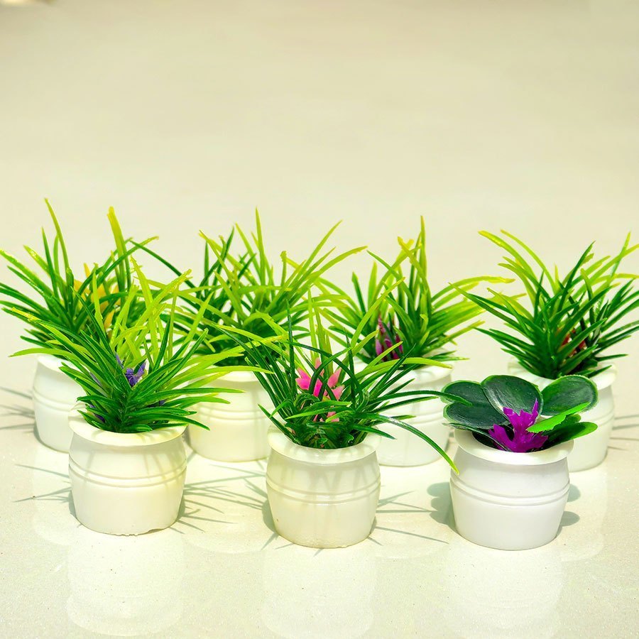 Realistic Mini Potted Plant Statue Bonsai for Toy Train Landscape
