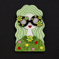 Preppy Acrylic Brooch with Geometric Patterns & Glasses Design