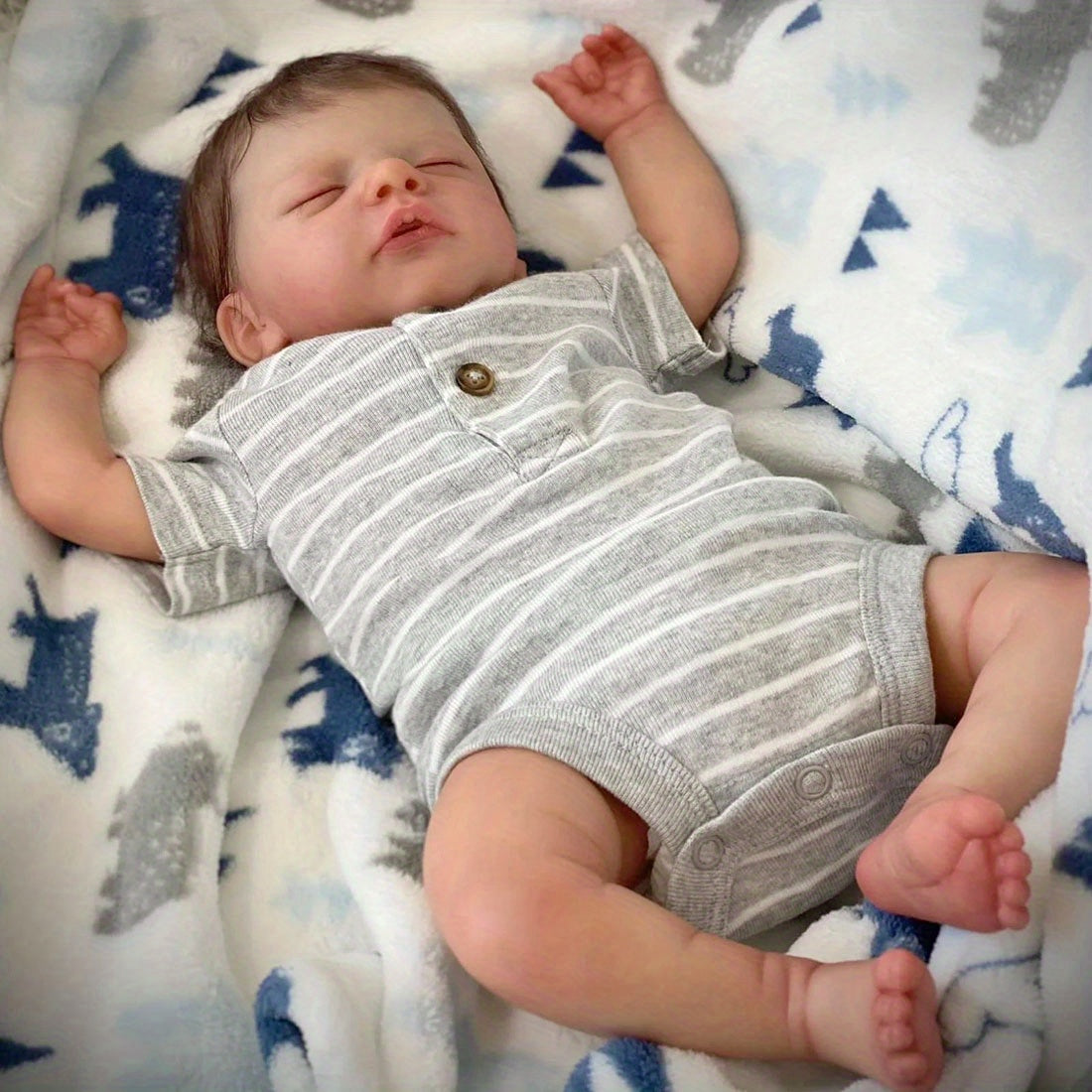 Realistic 45Cm 17 7 Inches Newborn Girl Reborn Doll with 3D Painted Skin
