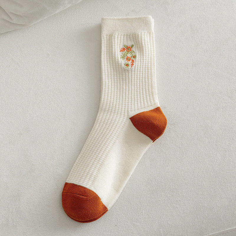 3 Pairs Women's Retro Medium Tube Socks