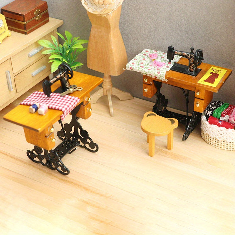 1:12 Scale Metal Sewing Machine for Dollhouses